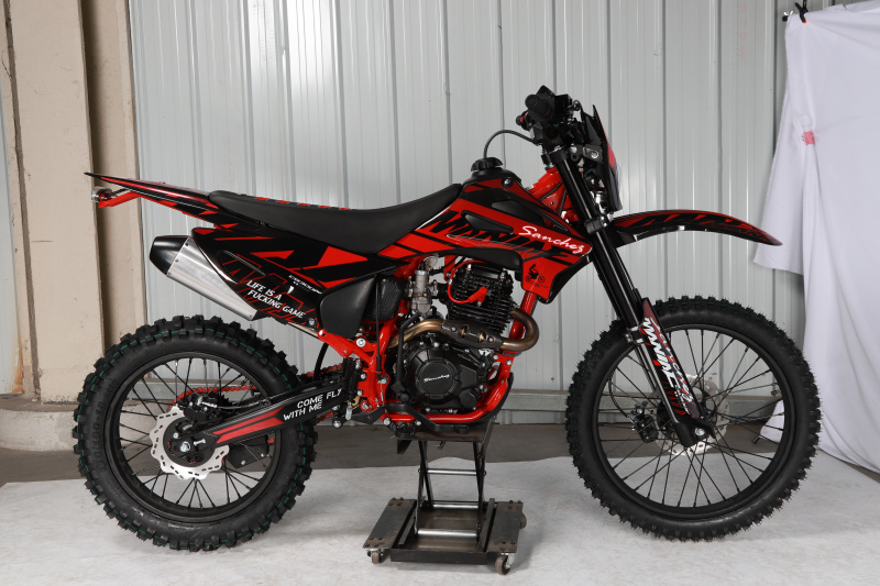 Мотоцикл Sanchez Maniac CB300F