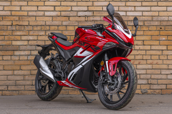 Мотоцикл GPX Demon 250 R