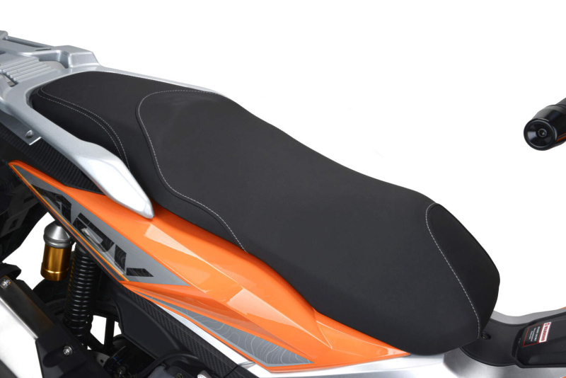 Скутер Motoland T-MAX 150 (WY150-5E)