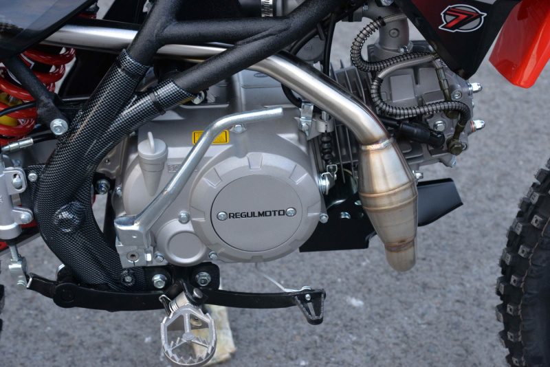 Питбайк Regulmoto Seven Medalist Pro 19/16, 140/49 cc