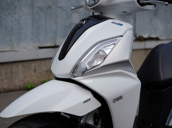 Скутер SYM Symphony ST 200