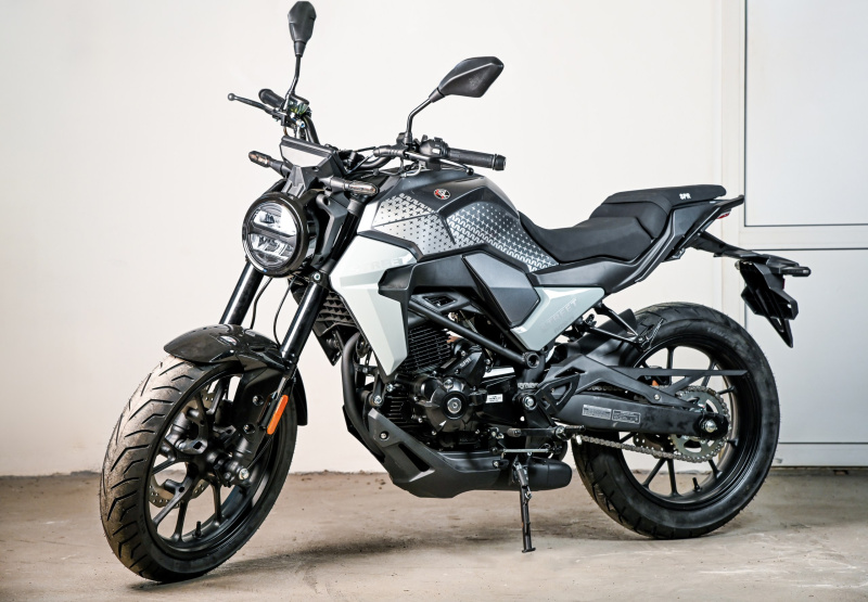 Мотоцикл дорожный SPRMOTORS STREET 250