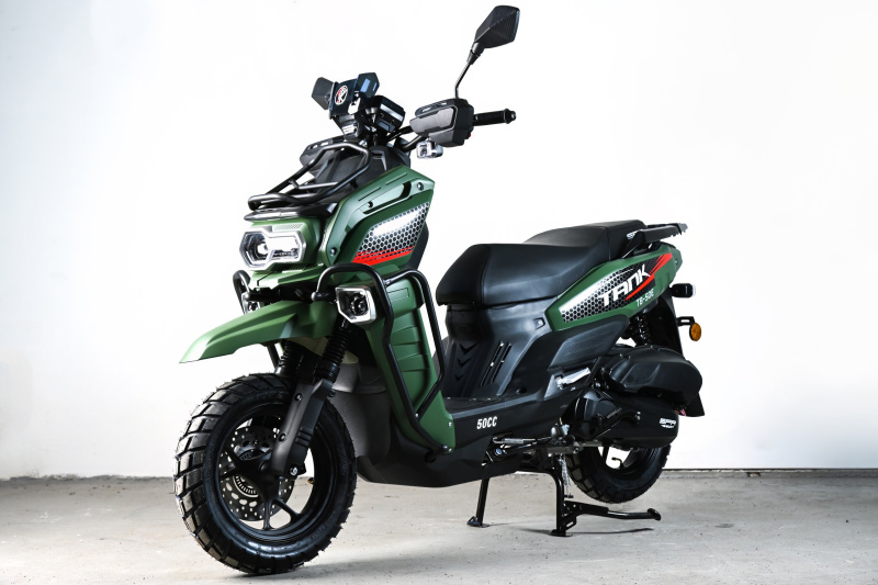 Скутер SPRMOTORS TANK (рестайлинг)