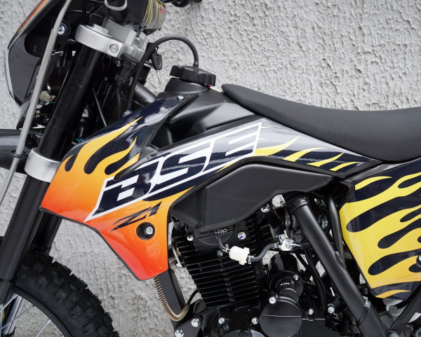 Мотоцикл BSE Z1 