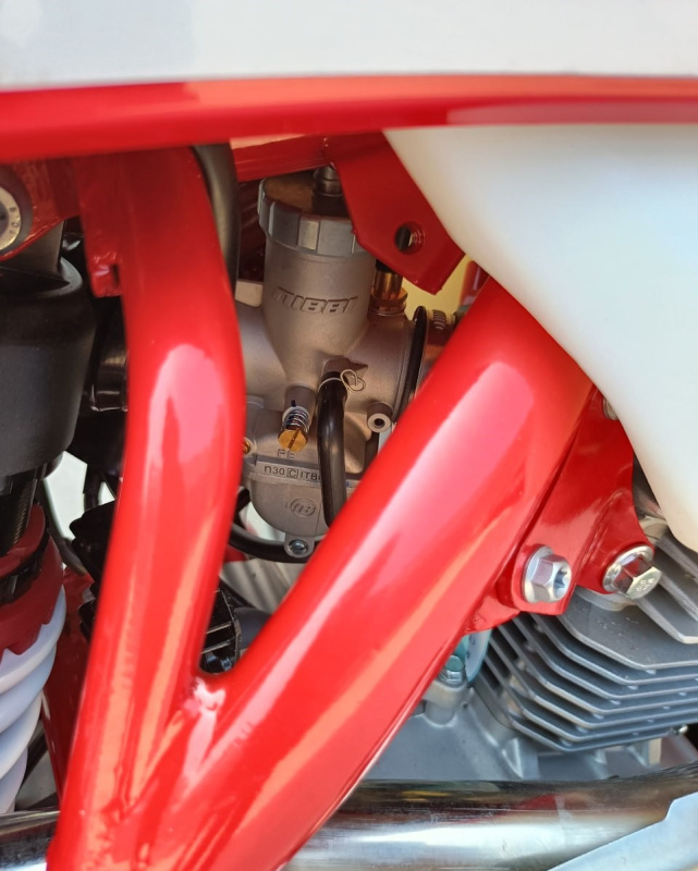 Мотоцикл Regulmoto Holeshot Red Edition (4 valves) ПТС