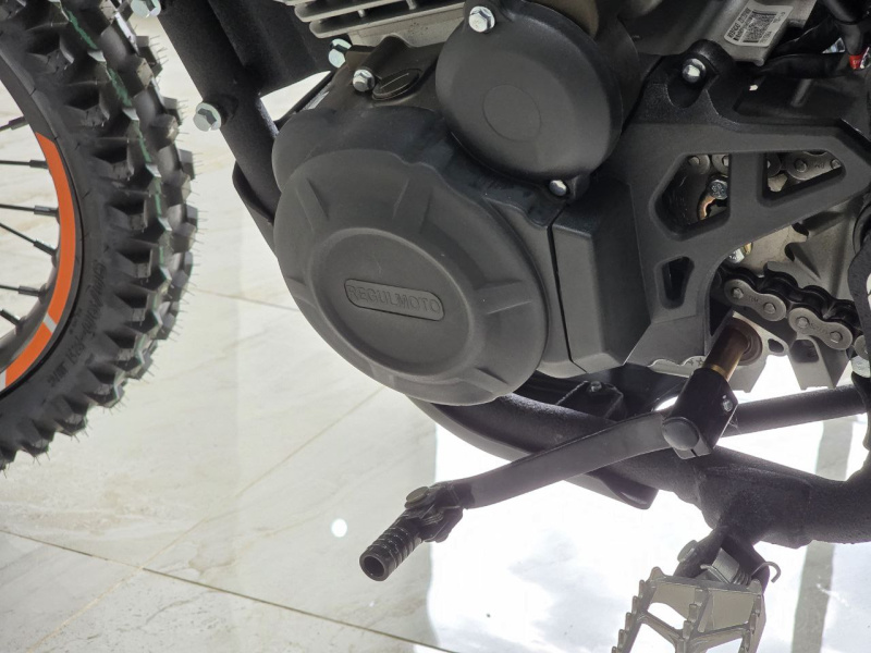 Мотоцикл Regulmoto CR-X PRO