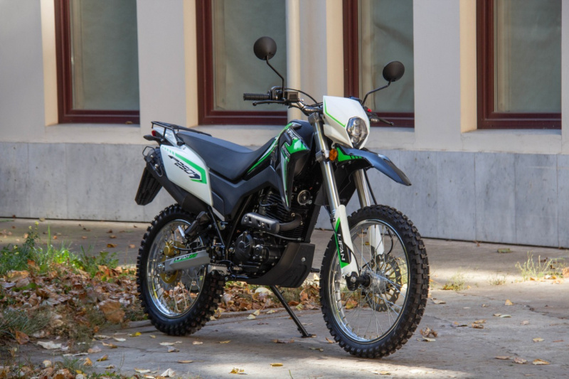 Мотоцикл Lifan X-PECT 250