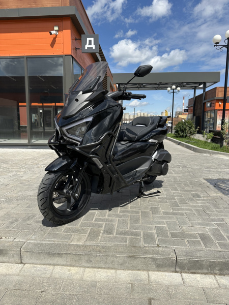 Скутер SPRMOTORS CITY MAX 180 EFI