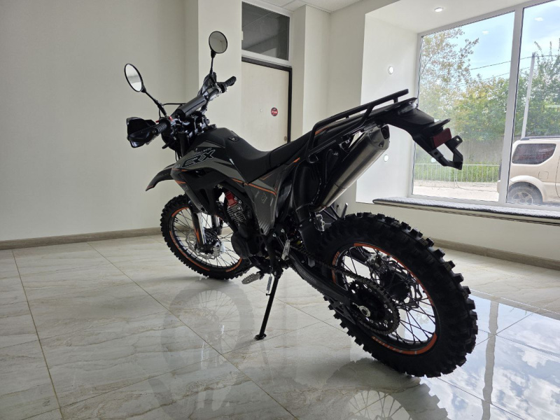 Мотоцикл Regulmoto CR-X PRO