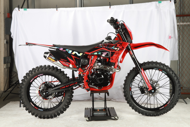 Мотоцикл Sanchez Bandit YB300R