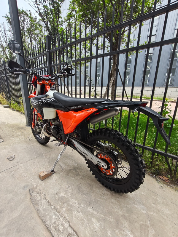 Мотоцикл Regulmoto Lanza 2T 250