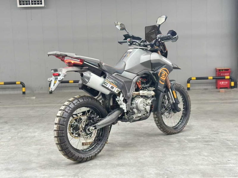 Мотоцикл Regulmoto Cyclone NB300