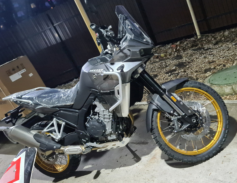 Мотоцикл KOVE 800X PRO