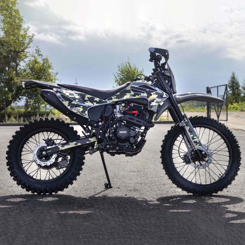 Мотоцикл BRZ Z7 CB300F 