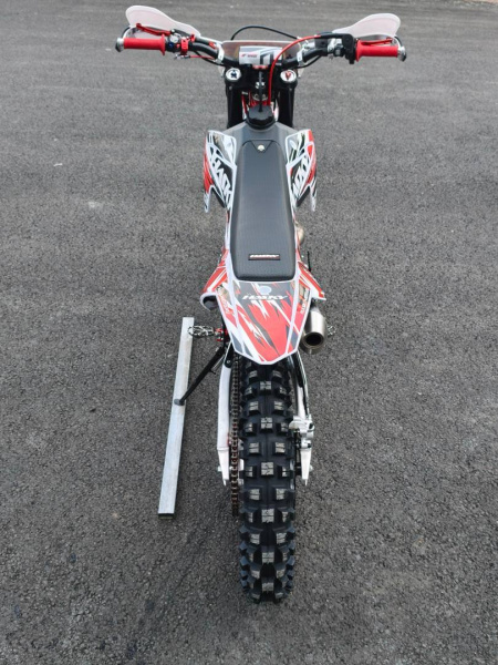 Мотоцикл Hasky F9 PRO RIDE YB300H